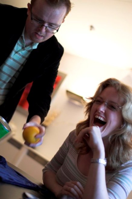 Magic trick with a lemon amazes a lady